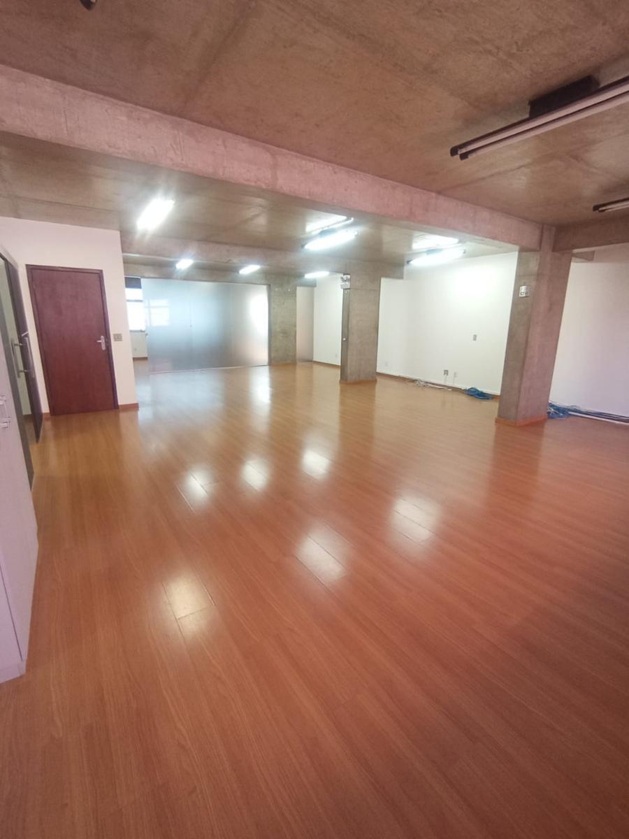 Andar, Centro, 0 Quarto, 0 Vaga