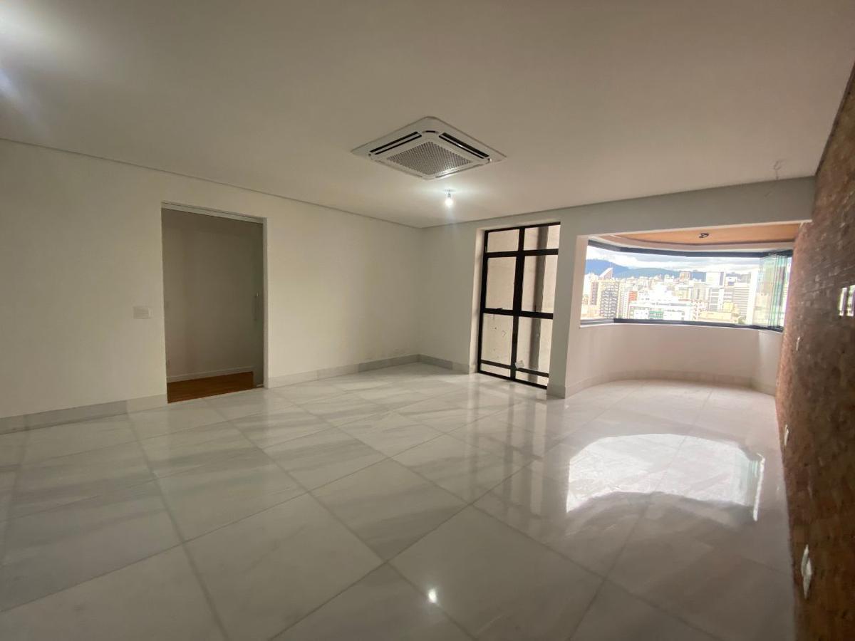 Apartamento, Funcionários, 3 Quartos, 2 Vagas, 1 Suíte