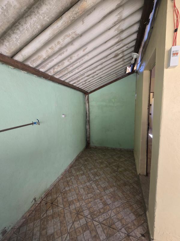 Casa, Coqueiros, 1 Quarto, 0 Vaga