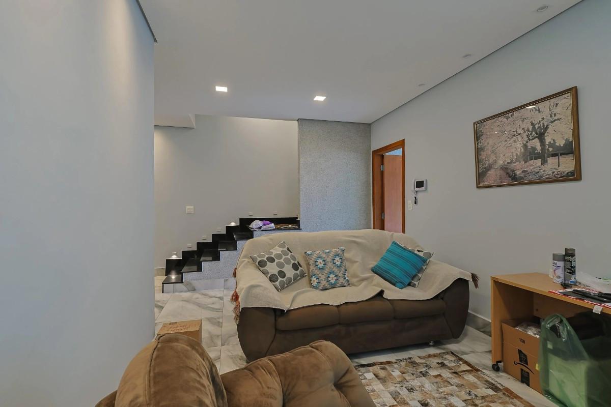 Casa, Santa Lúcia, 4 Quartos, 3 Vagas, 2 Suítes