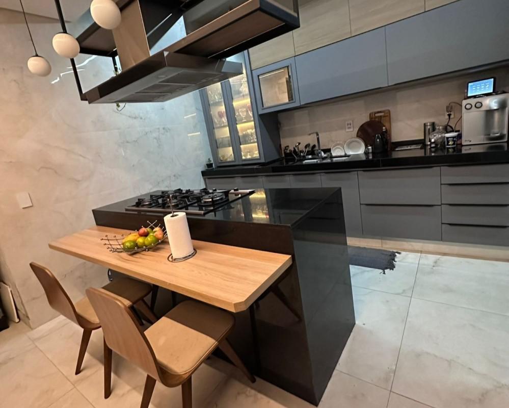 Apartamento, Funcionários, 4 Quartos, 3 Vagas, 1 Suíte