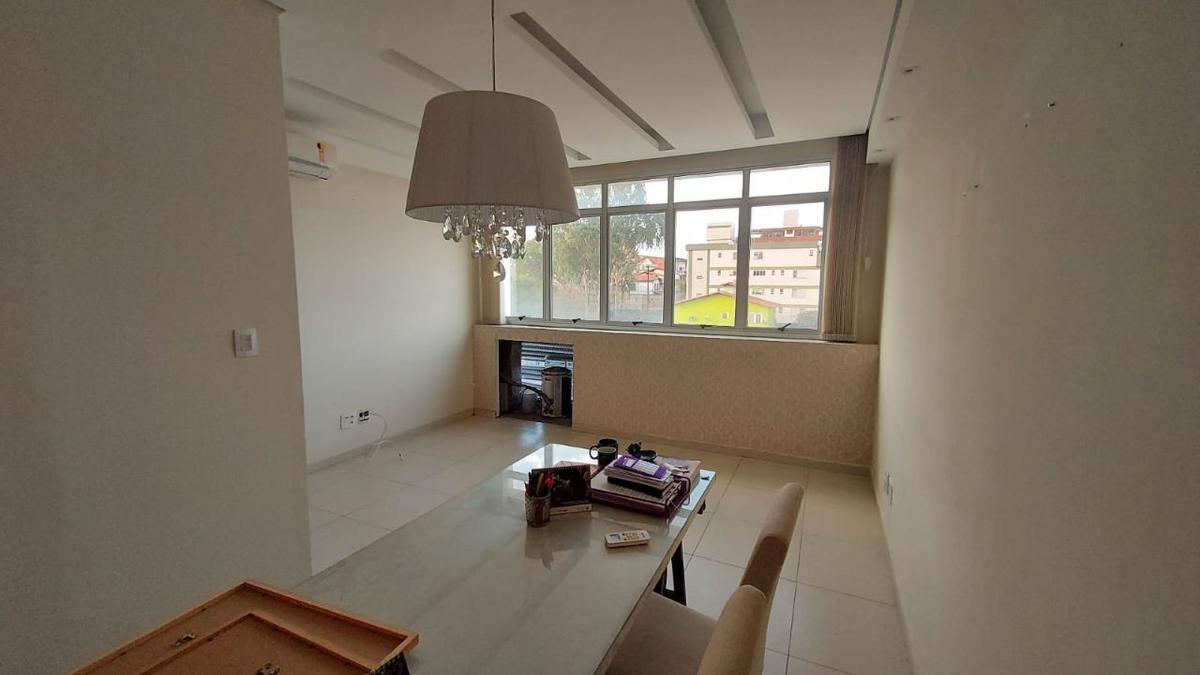 Sala, Santa Cruz, 0 Quarto, 0 Vaga