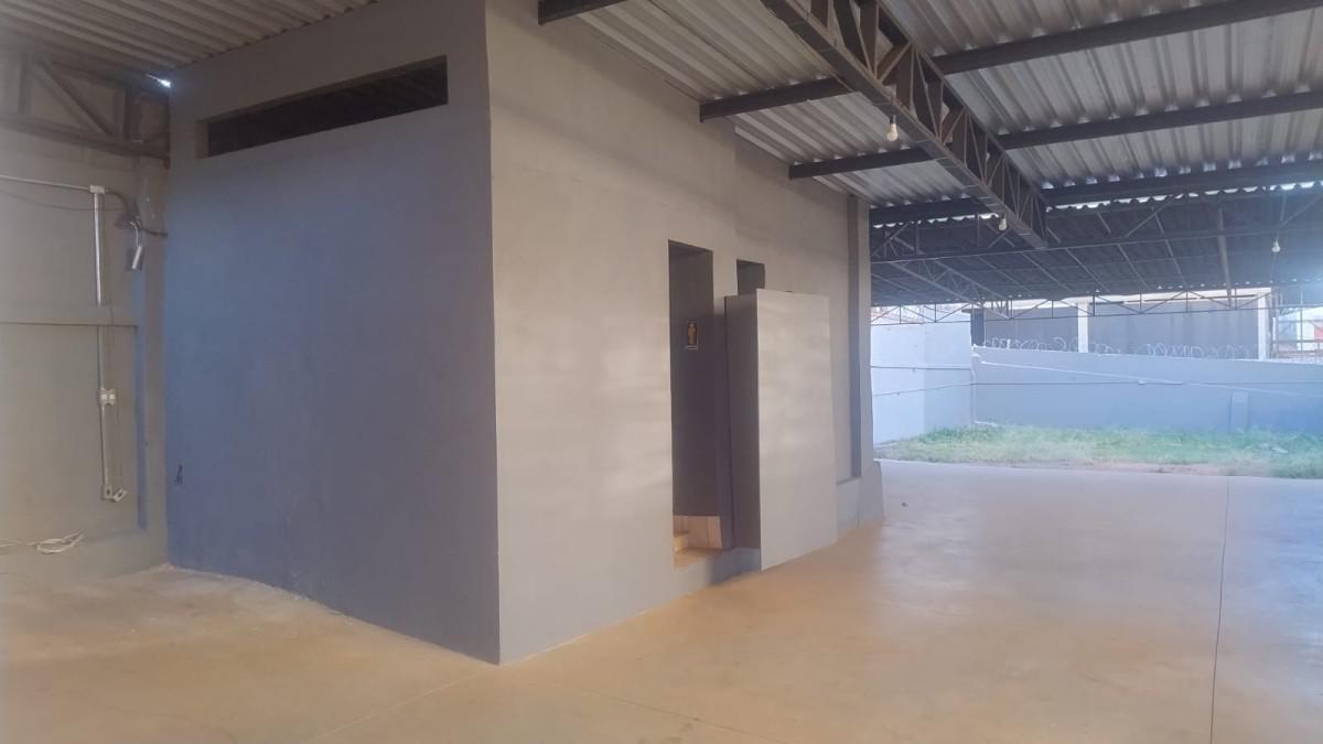 Casa Comercial, Prado, 3 Quartos, 20 Vagas