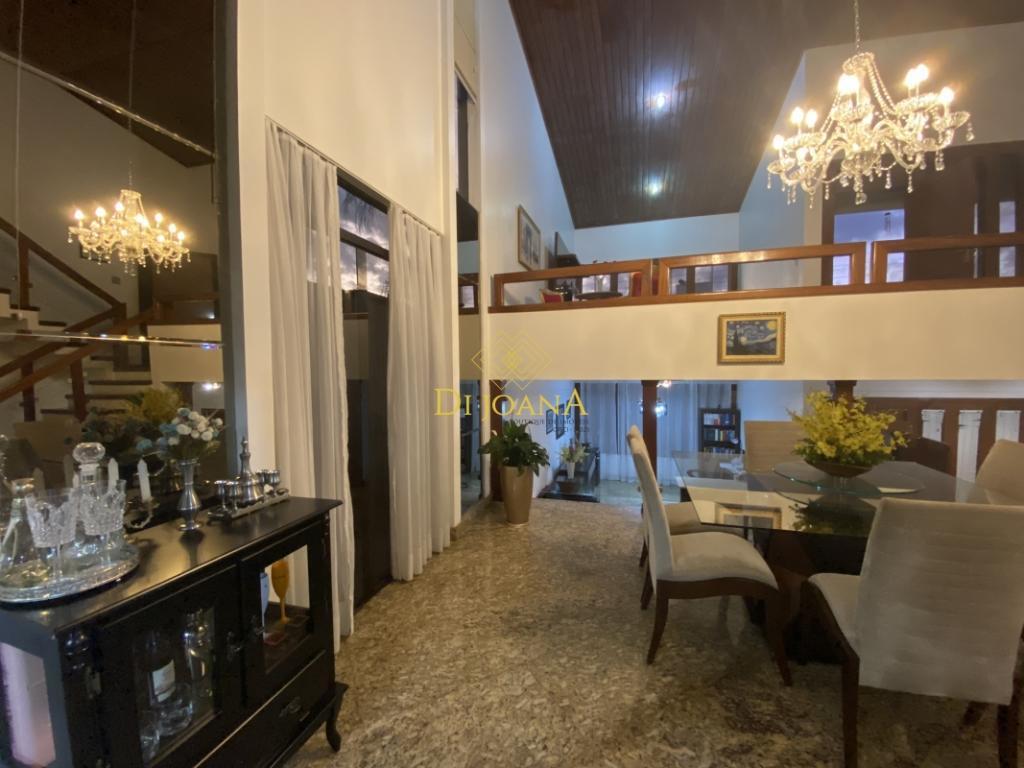 Casa, Ingá Alto, 3 Quartos, 4 Vagas, 3 Suítes