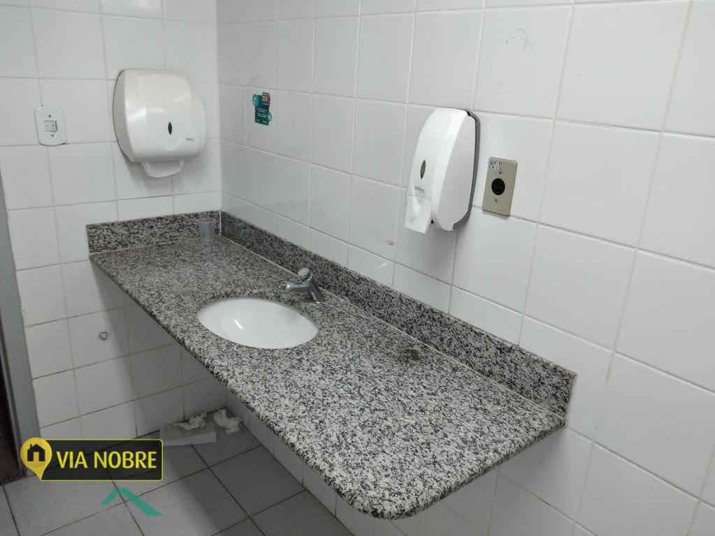 Loja, Jardim Inconfidência, 24 Vagas