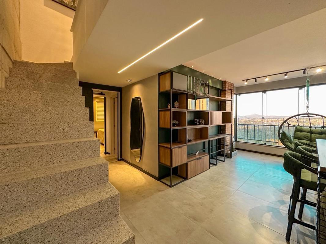 Cobertura, Ouro Preto, 2 Quartos, 3 Vagas, 2 Suítes