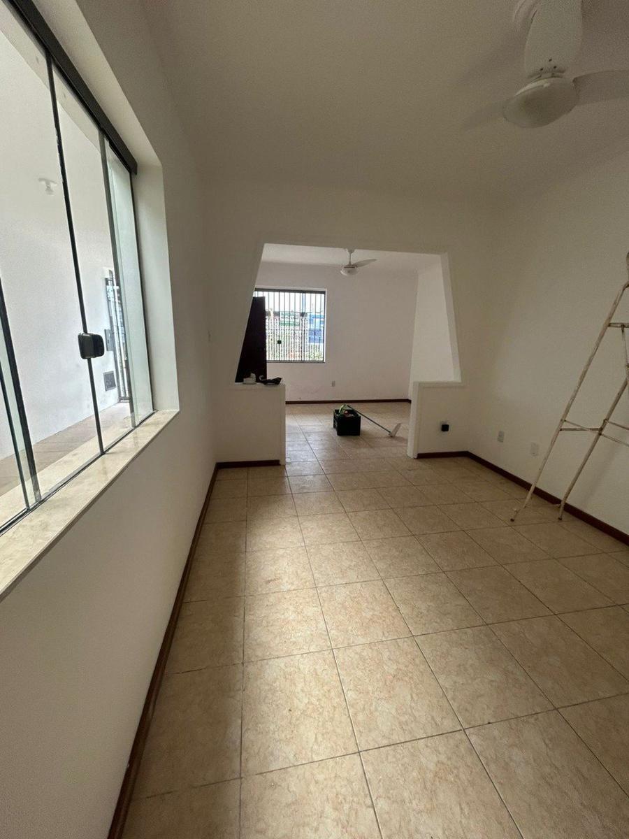 Casa, Centro, 3 Quartos, 1 Vaga, 1 Suíte