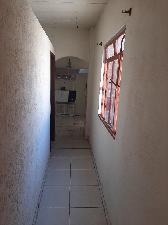 Casa, Centro, 4 Quartos, 0 Vaga, 1 Suíte