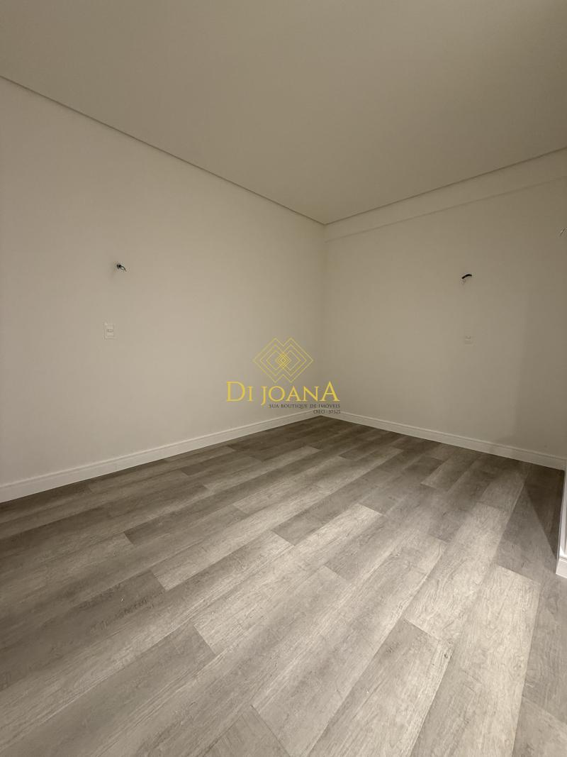 Apartamento, Centro, 4 Quartos, 3 Vagas, 4 Suítes