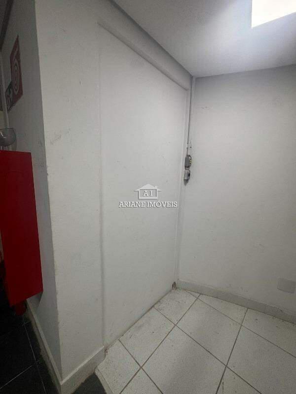 Andar, Funcionários, 0 Quarto, 2 Vagas