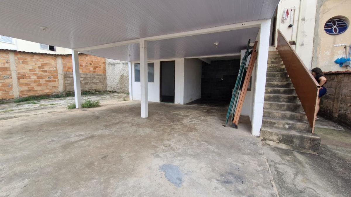 Casa, Alípio de Melo, 3 Quartos, 4 Vagas