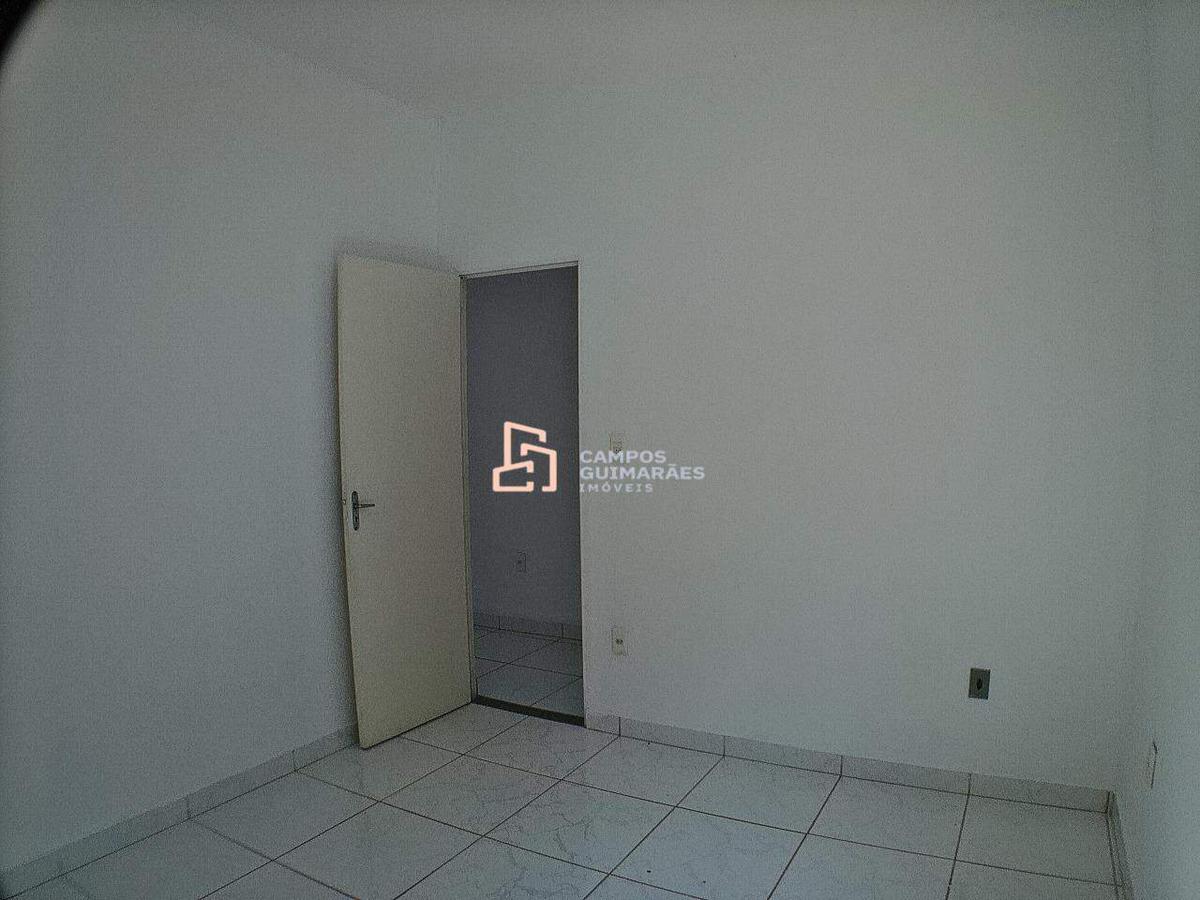 Casa, Dumaville, 2 Quartos, 2 Vagas