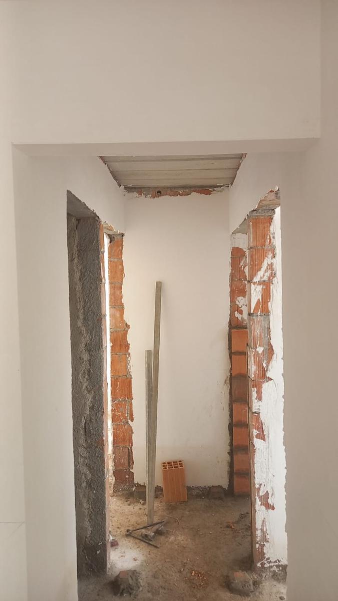 Cobertura, Tirol (barreiro), 3 Quartos, 2 Vagas, 1 Suíte