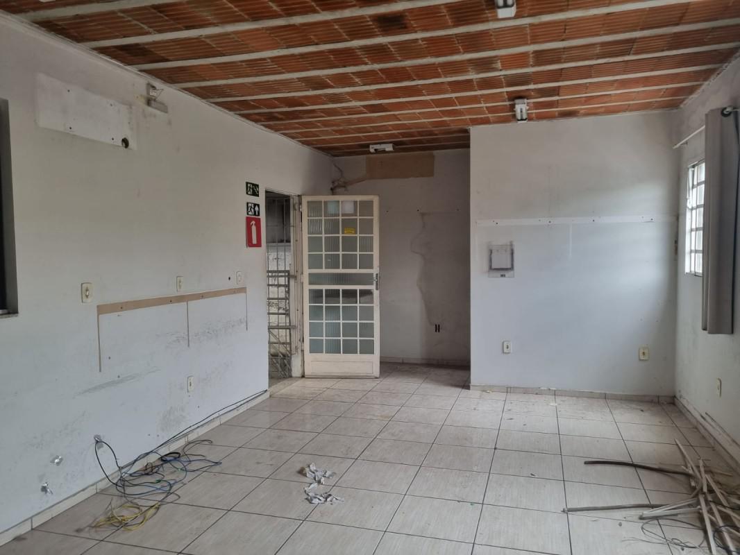 Galpão, Parque Ayrton Senna, 0 Quarto, 0 Vaga