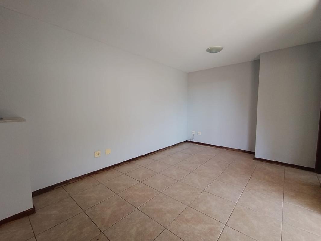 Cobertura, Prado, 3 Quartos, 2 Vagas, 1 Suíte