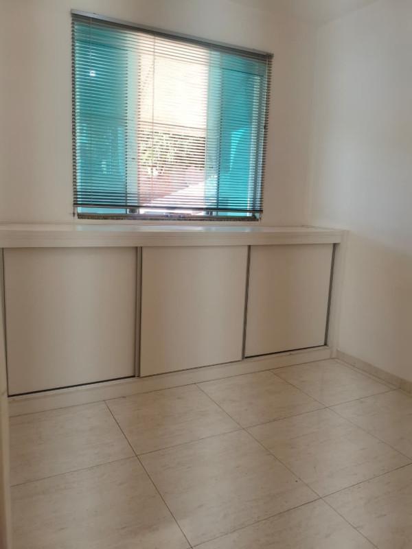 Casa, Palmeiras, 2 Quartos, 2 Vagas