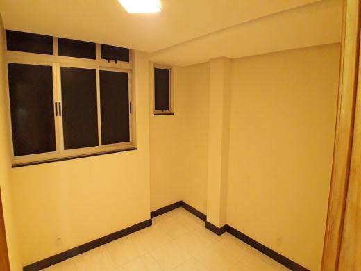 Apartamento, Centro, 2 Quartos, 0 Vaga, 1 Suíte