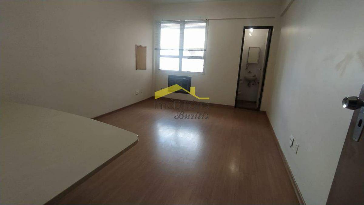 Sala, Estoril, 1 Vaga