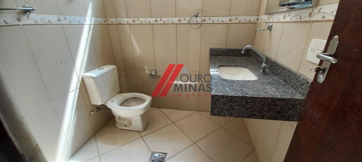 Apartamento, Sagrada Família, 3 Quartos, 1 Vaga, 1 Suíte