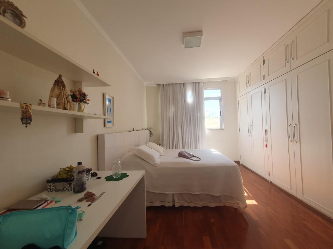 Apartamento, Gutierrez, 4 Quartos, 2 Vagas, 1 Suíte