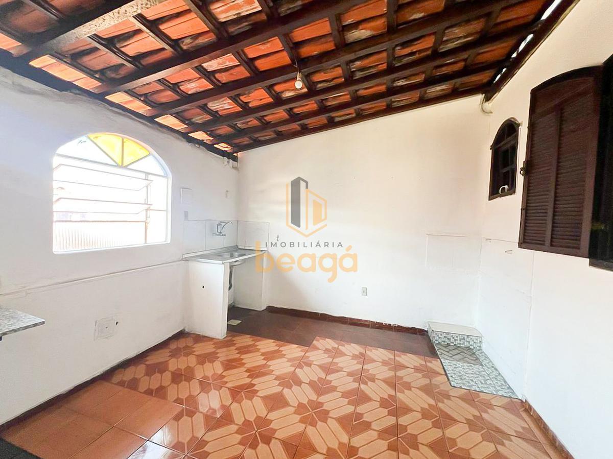 Casa, São Salvador, 2 Quartos, 1 Vaga, 1 Suíte