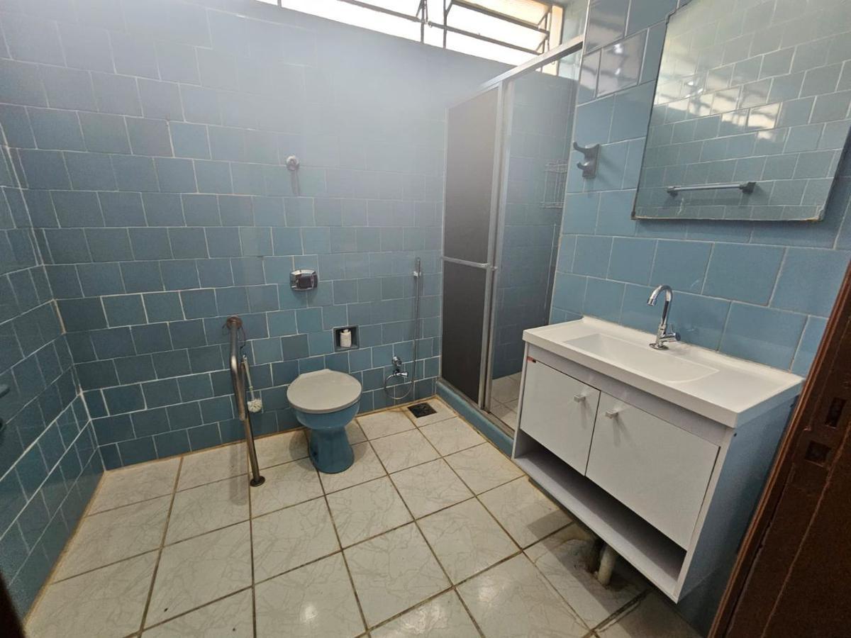 Casa, Cachoeirinha, 4 Quartos, 2 Vagas