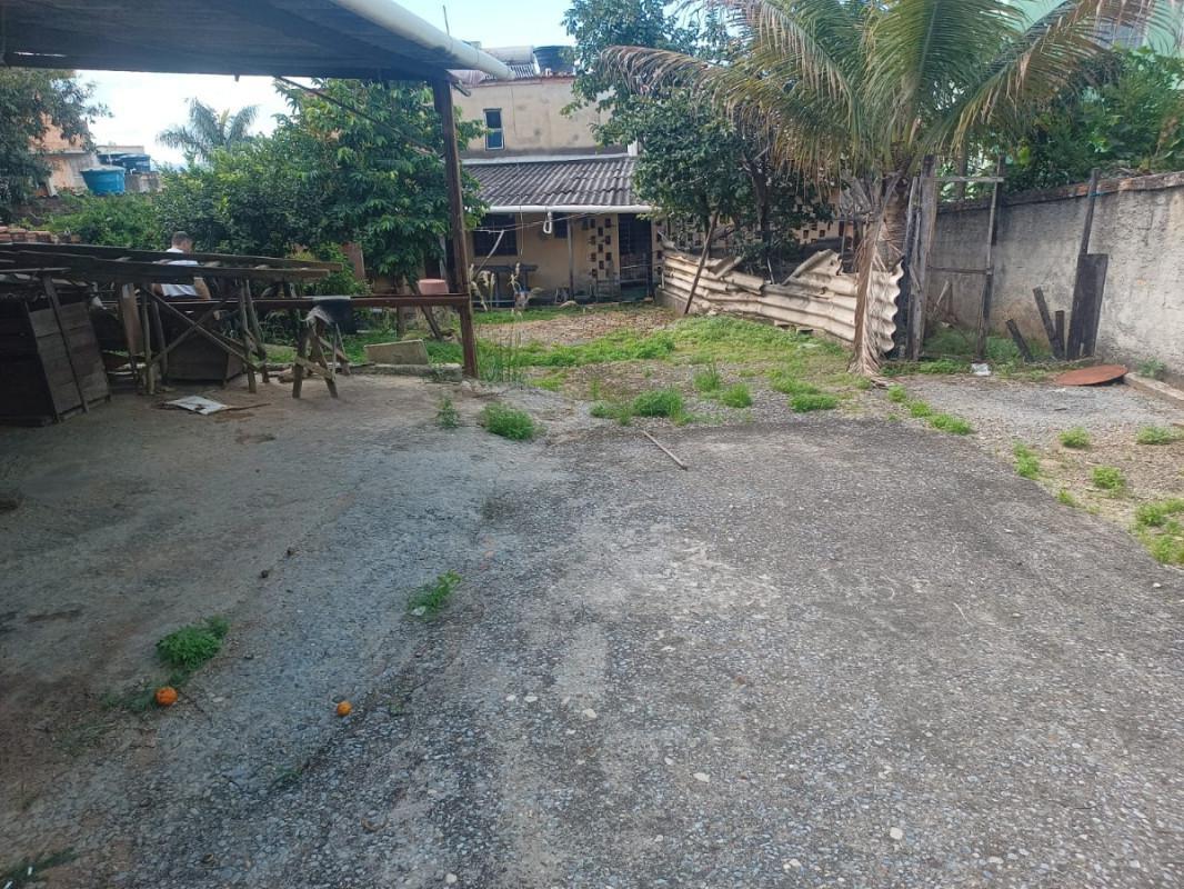 Lote, Céu Azul, 0 Quarto, 0 Vaga