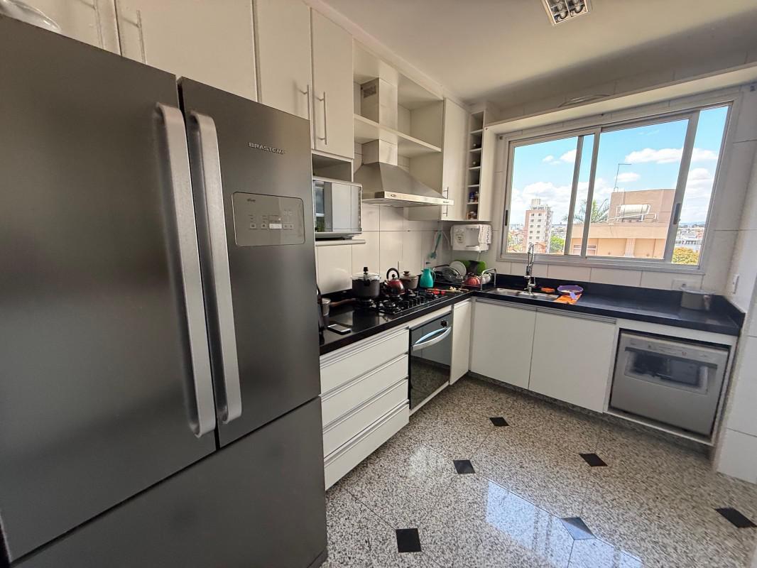 Apartamento, Itapoã, 4 Quartos, 3 Vagas, 2 Suítes