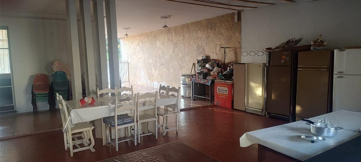 Casa, Várzea, 4 Quartos, 5 Vagas, 2 Suítes
