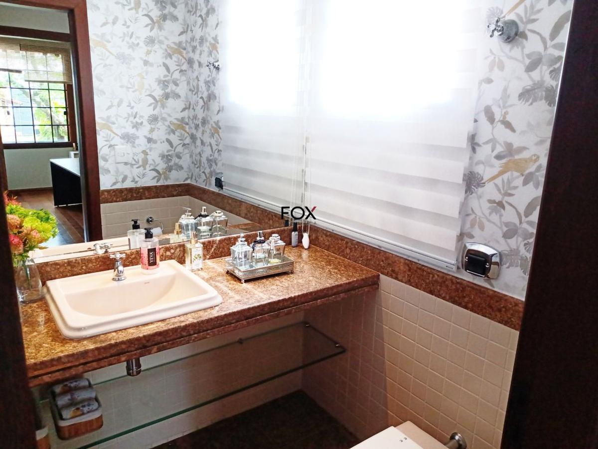 Casa, Santa Lúcia, 6 Quartos, 5 Vagas, 2 Suítes