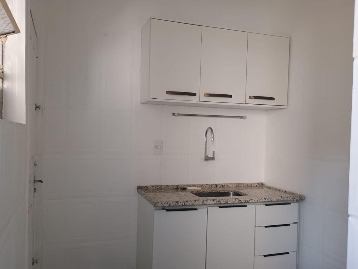 Apartamento, Carlos Prates, 2 Quartos, 0 Vaga