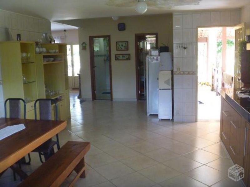 Casa, Centro, 6 Quartos, 2 Vagas, 2 Suítes