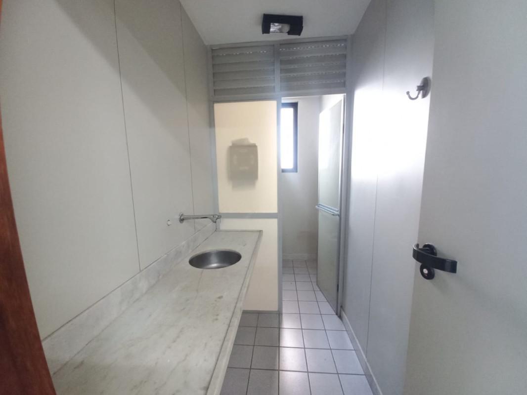 Sala, Lourdes, 0 Quarto, 1 Vaga