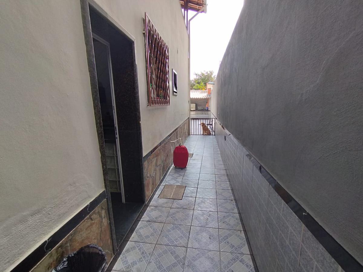 Casa, Sagrada Família, 4 Quartos, 5 Vagas, 1 Suíte