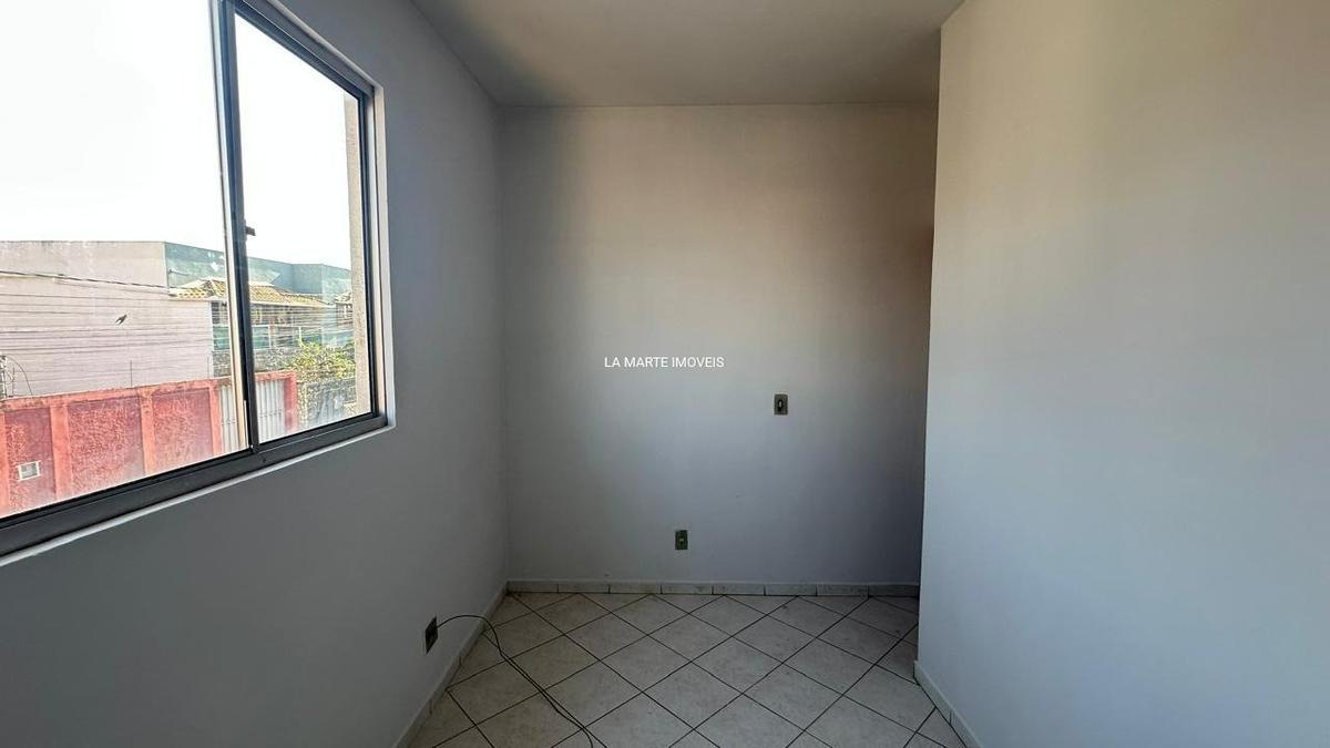 Casa, Fonte Grande, 2 Quartos, 1 Vaga