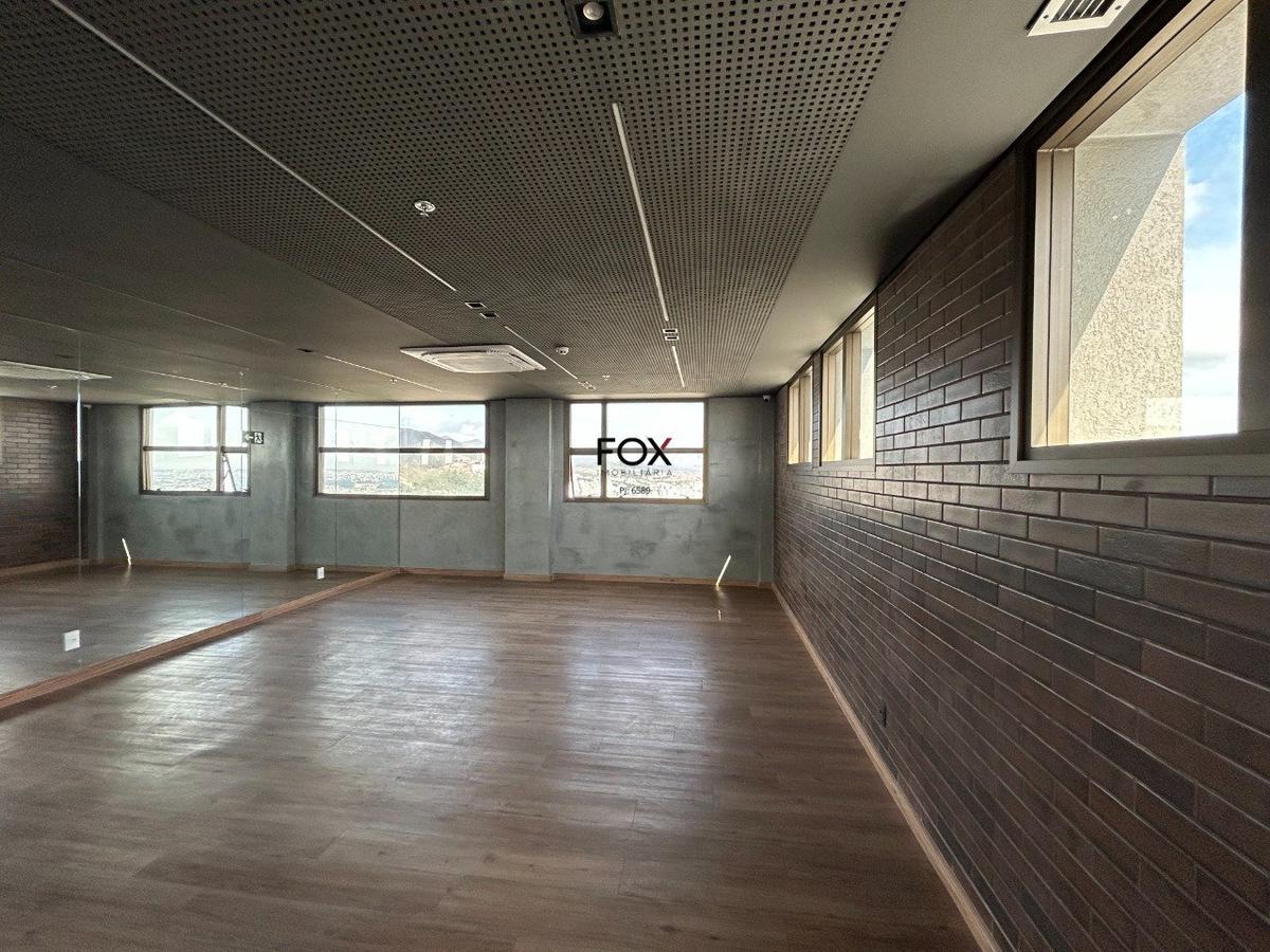 Apartamento, Estoril, 2 Quartos, 0 Vaga, 2 Suítes