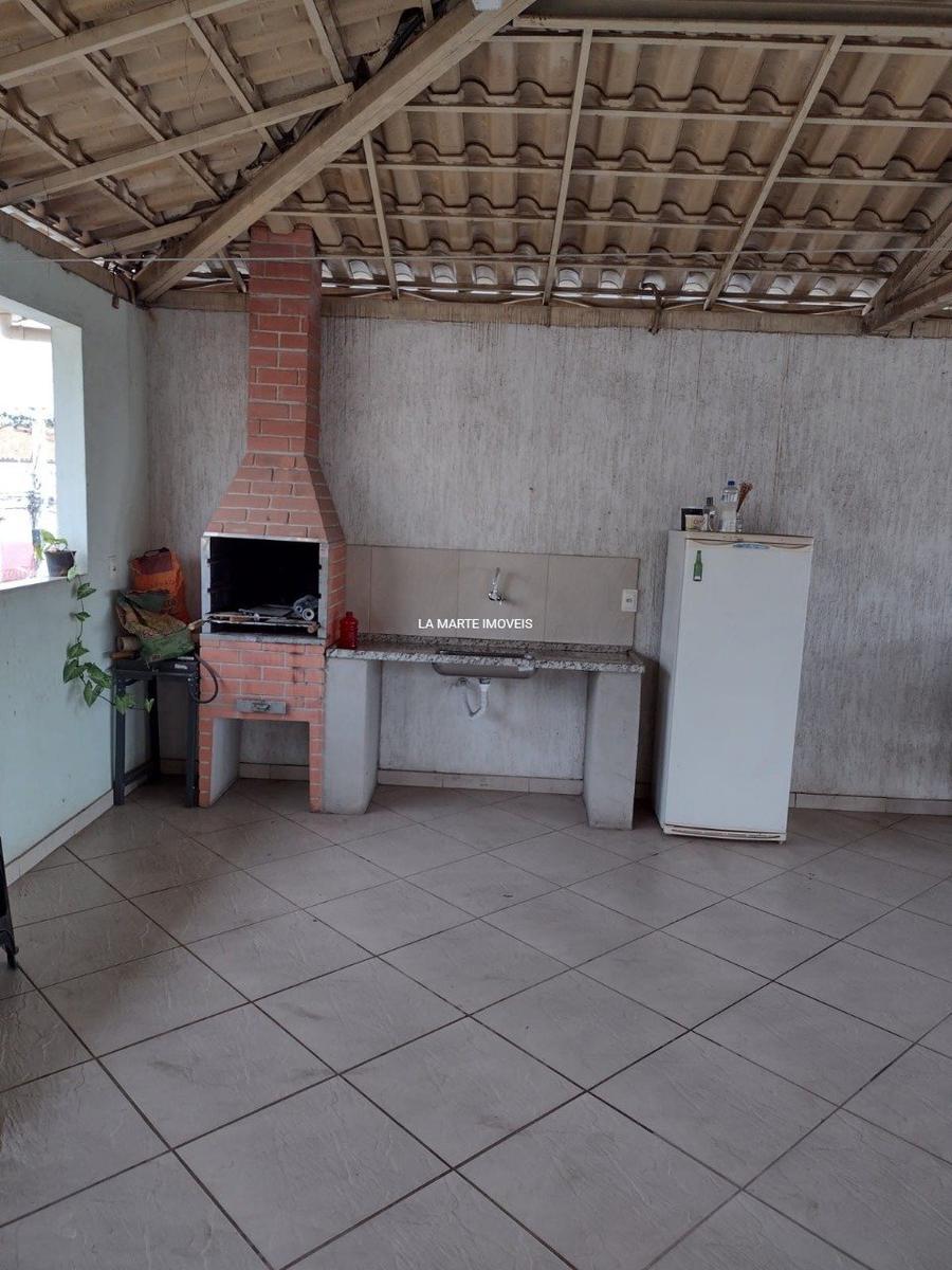 Casa, Oitis, 3 Quartos, 4 Vagas, 1 Suíte