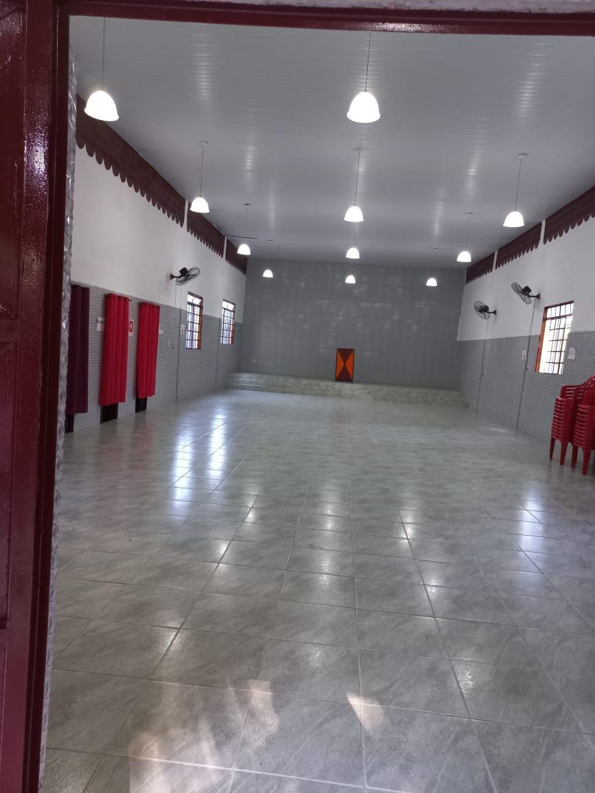 Hotel, Bandeirinhas, 12 Quartos, 100 Vagas