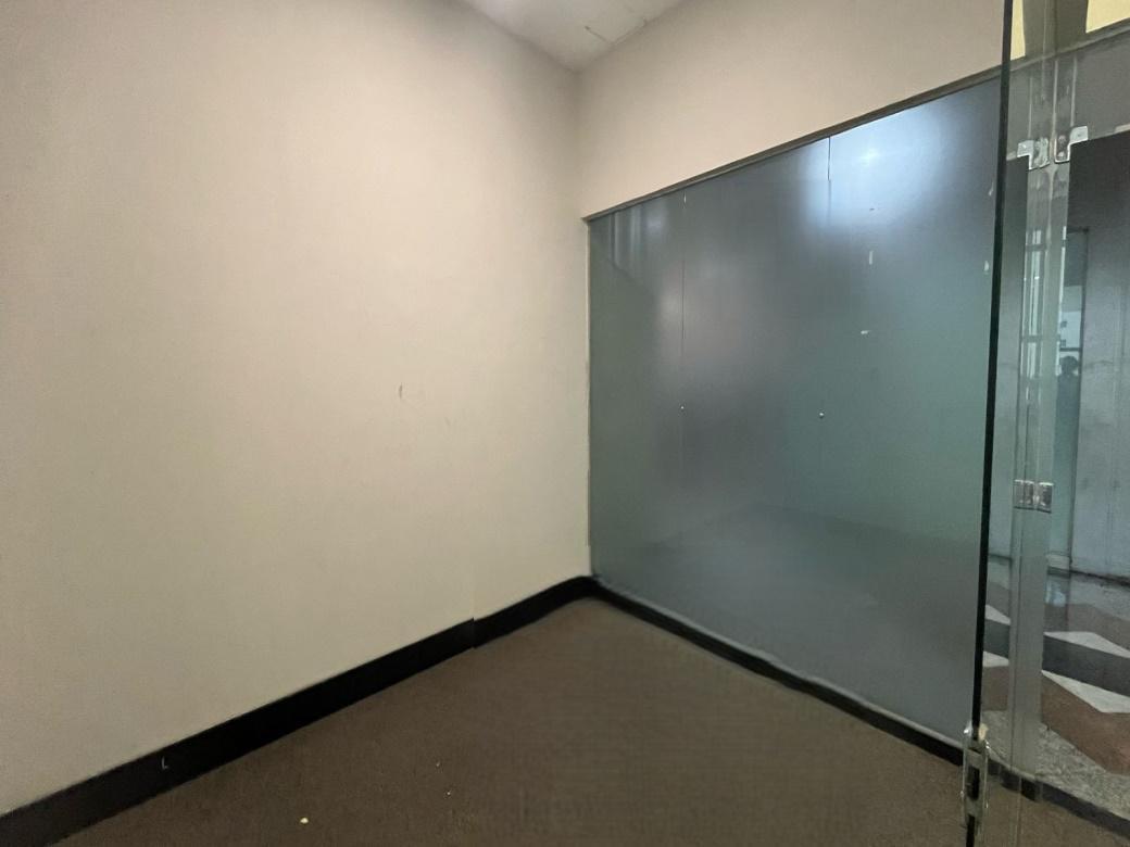Sala, Barro Preto, 0 Quarto, 0 Vaga