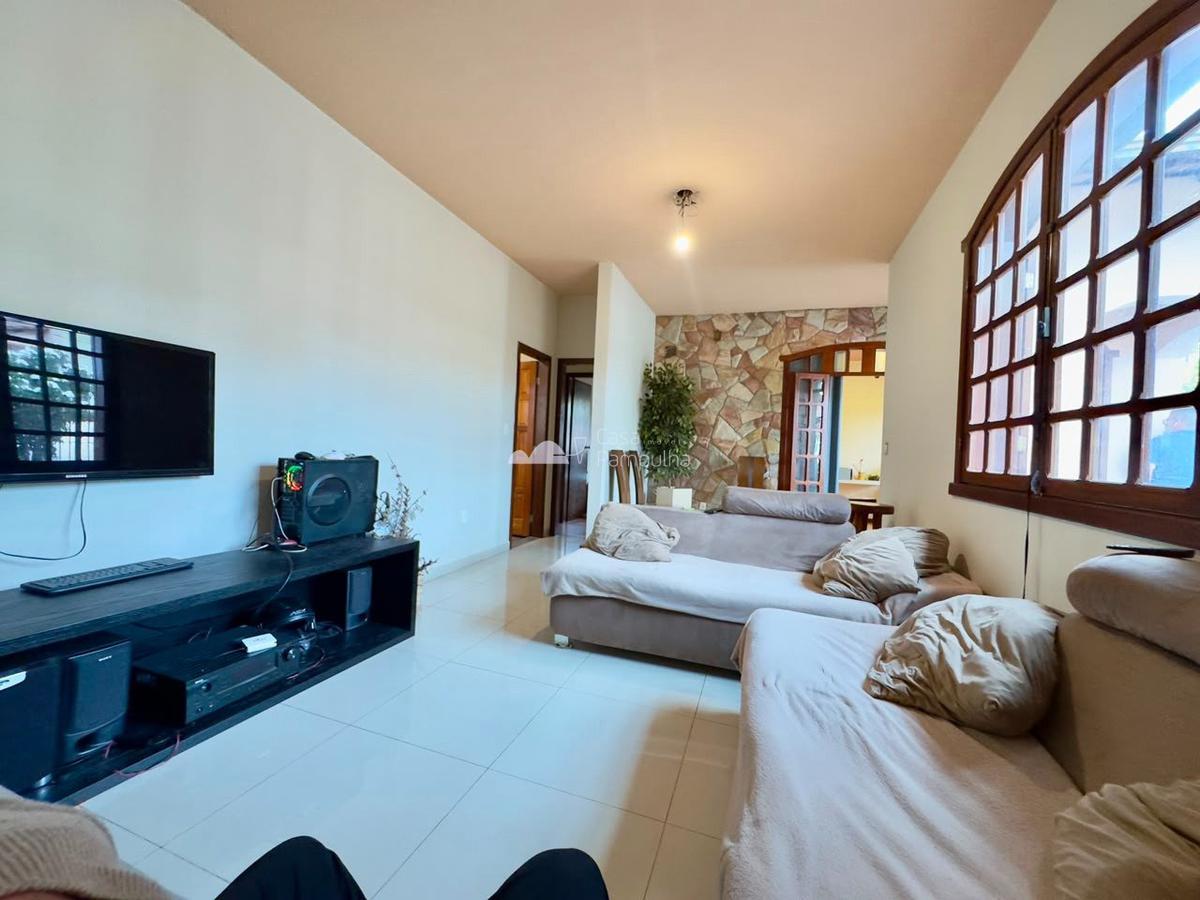 Casa, Santa Amélia, 3 Quartos, 4 Vagas, 2 Suítes