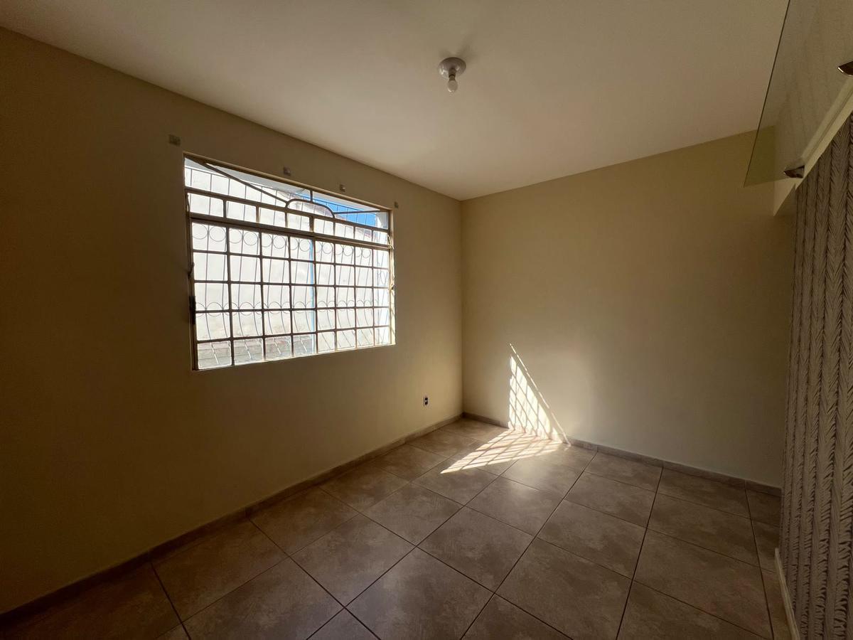 Apartamento, Sagrada Família, 2 Quartos, 1 Vaga