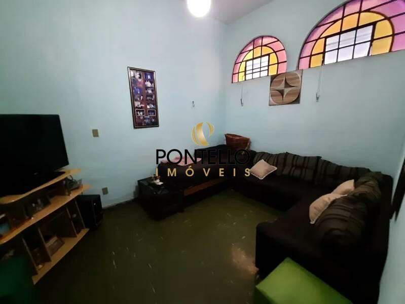 Casa, Planalto, 6 Quartos, 2 Vagas, 1 Suíte