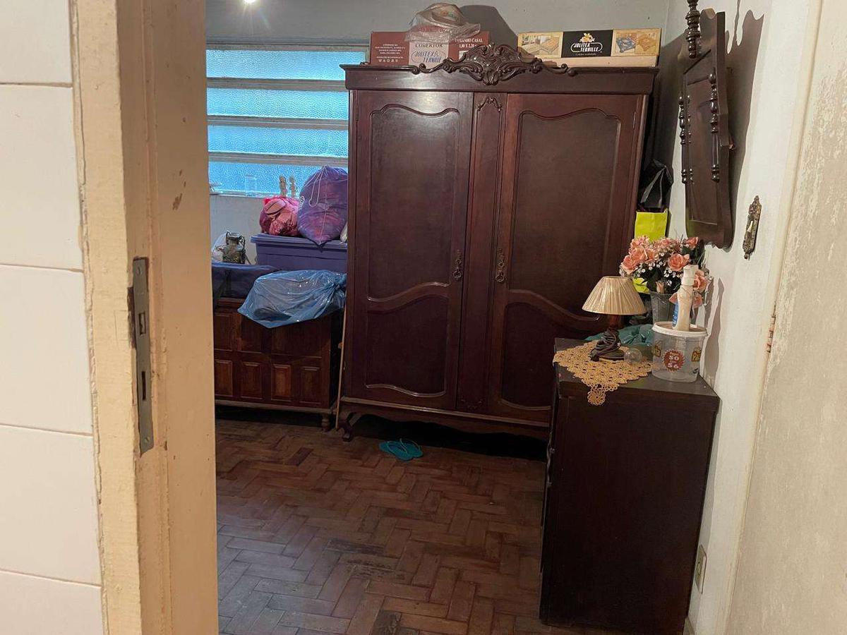 Casa, Cidade Nova, 4 Quartos, 2 Vagas, 1 Suíte