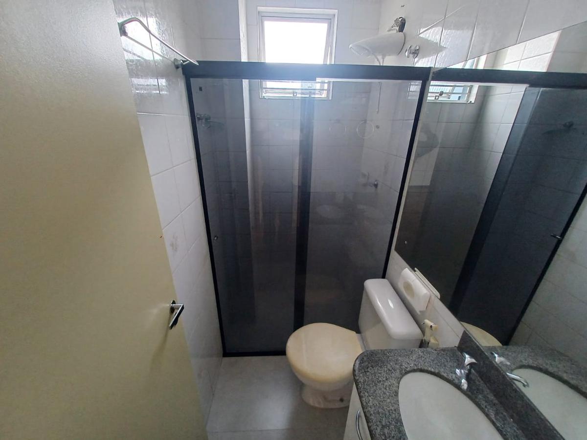 Apartamento, Santa Cruz, 2 Quartos, 1 Vaga