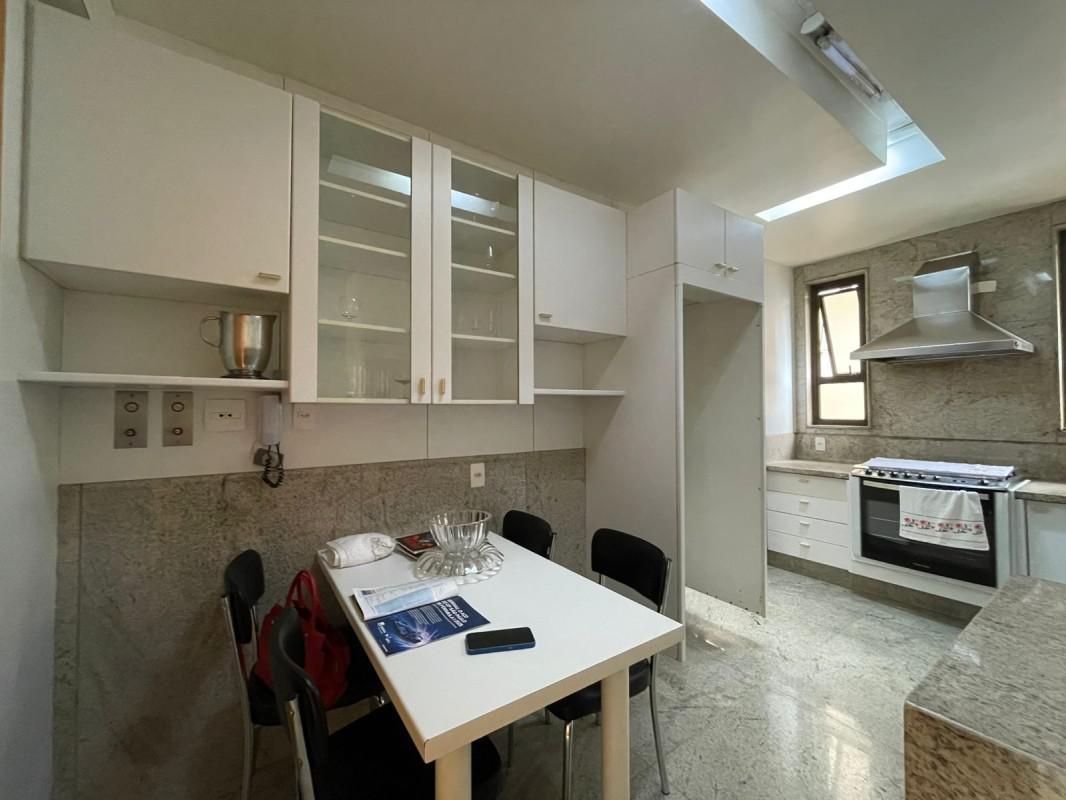 Apartamento, Lourdes, 4 Quartos, 3 Vagas, 2 Suítes
