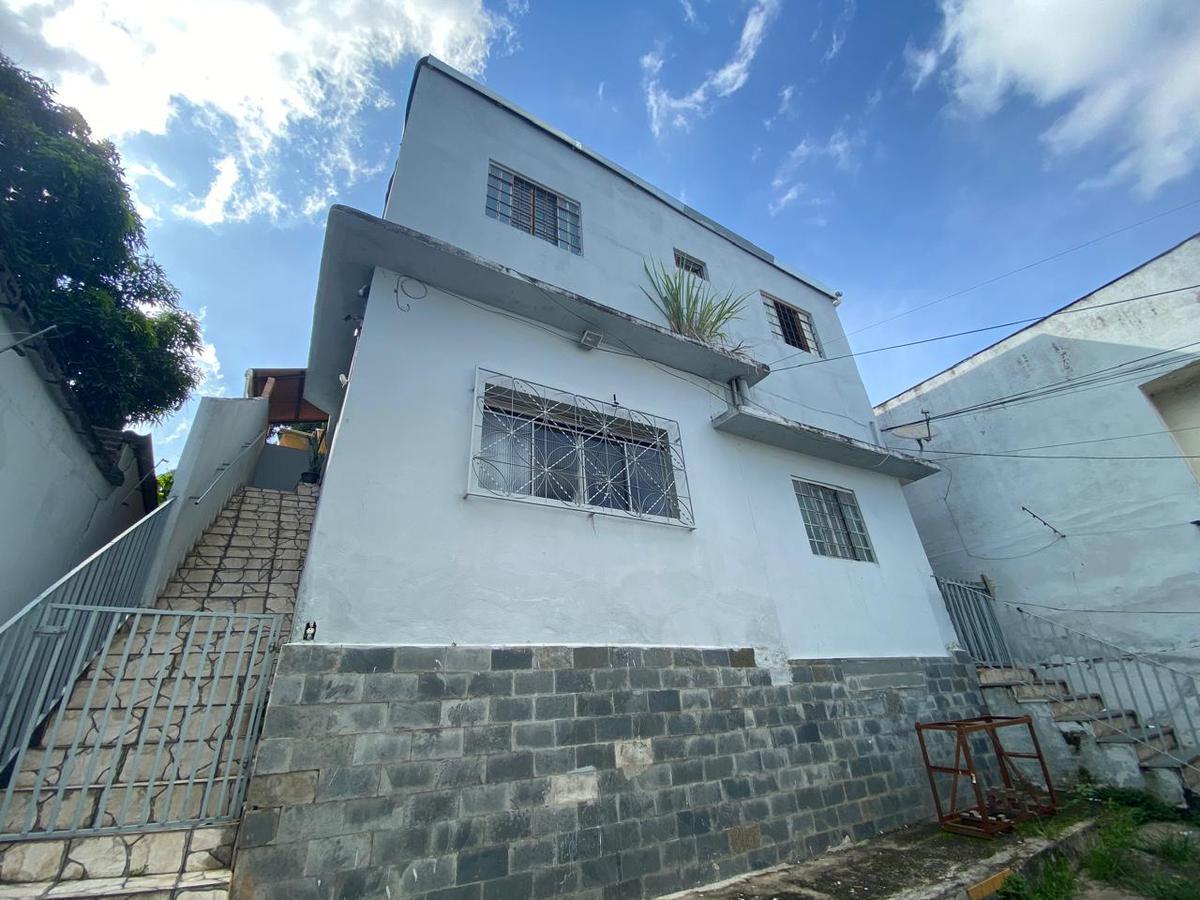 Casa, Ermelinda, 10 Quartos, 0 Vaga