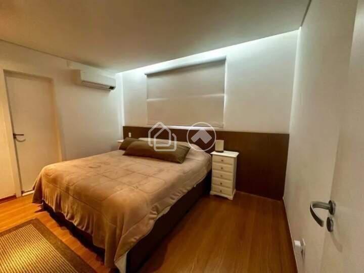 Apartamento, Estoril, 2 Quartos, 2 Vagas, 1 Suíte