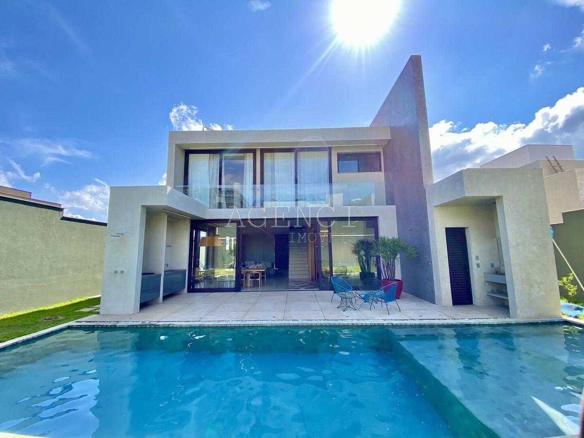 Casa, Alphaville - Lagoa dos Ingleses, 4 Quartos, 0 Vaga, 4 Suítes