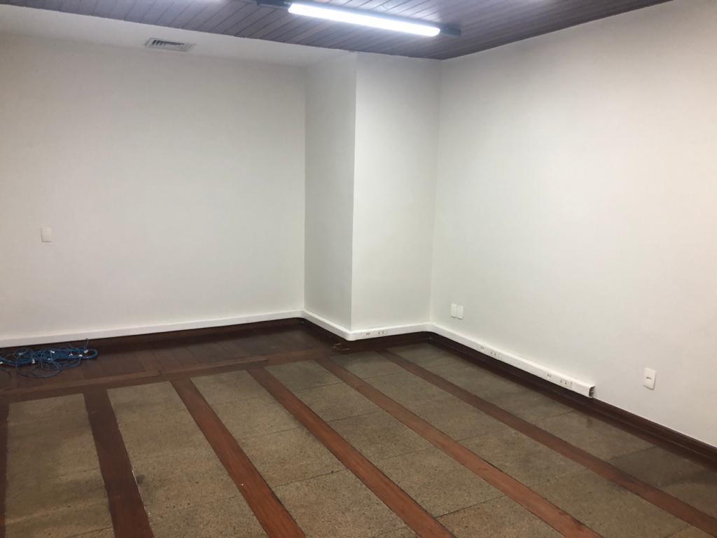 Casa Comercial, Lourdes, 5 Quartos, 1 Vaga