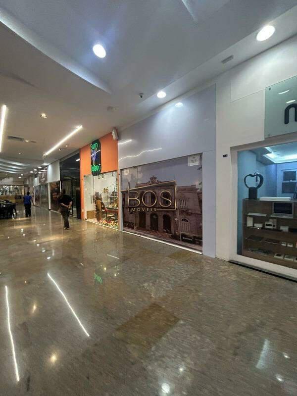 Andar, Savassi, 0 Quarto, 0 Vaga